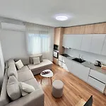 Azulejo By Adriatic Living Apartment Durrës