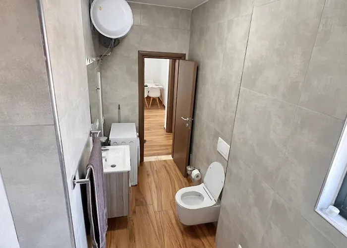 Azulejo By Adriatic Living Appartamento Durrës