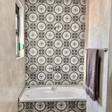 Azulejo By Adriatic Living *
