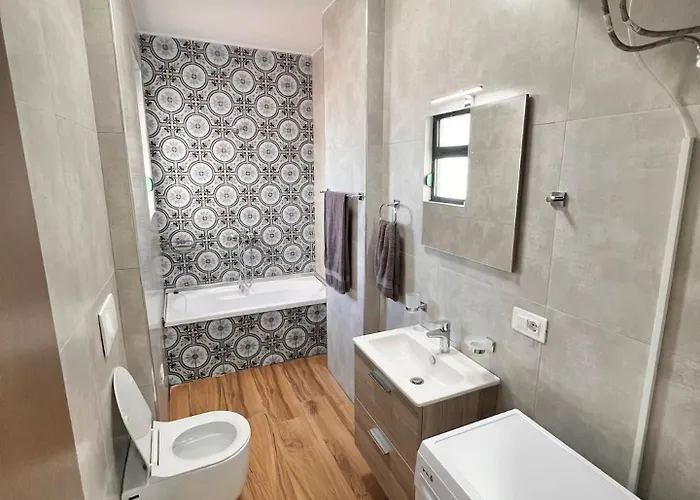 Azulejo By Adriatic Living